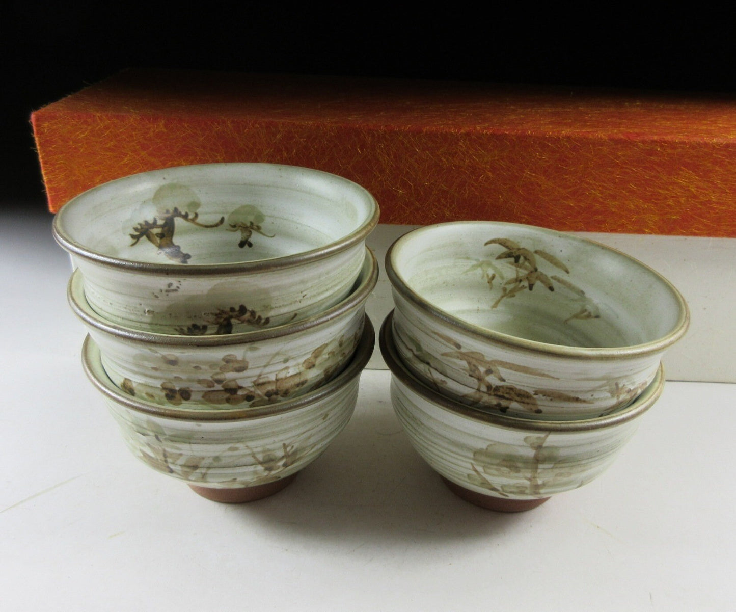 Unraku Gama Kiyomizu-ware Tea Cups