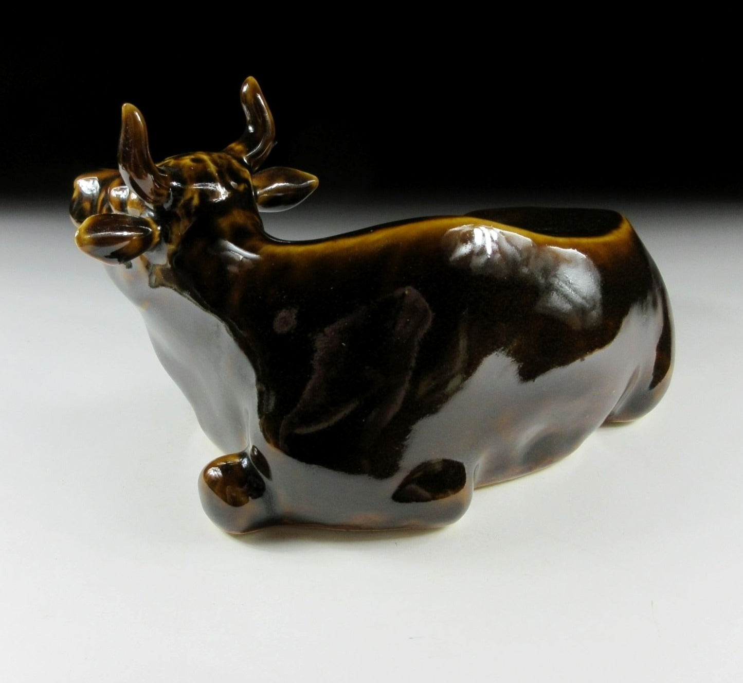 Hasegawa Isamu Year of the Ox Okimono
