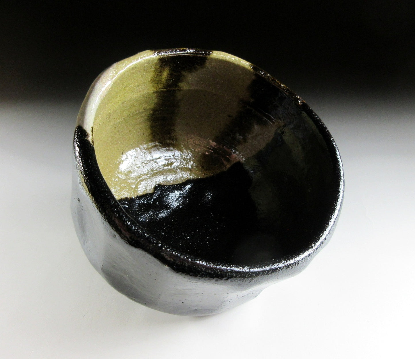 Ito Keiraku Raku Chawan