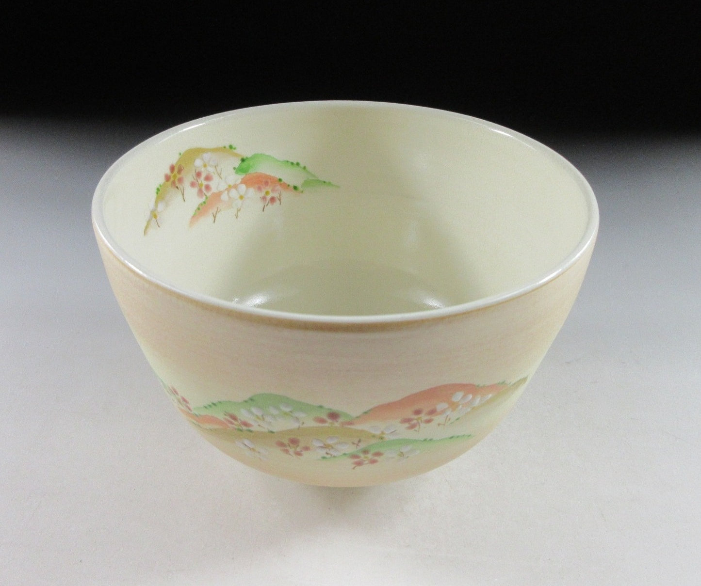 Kato Tohzan Ume Blossom Chawan