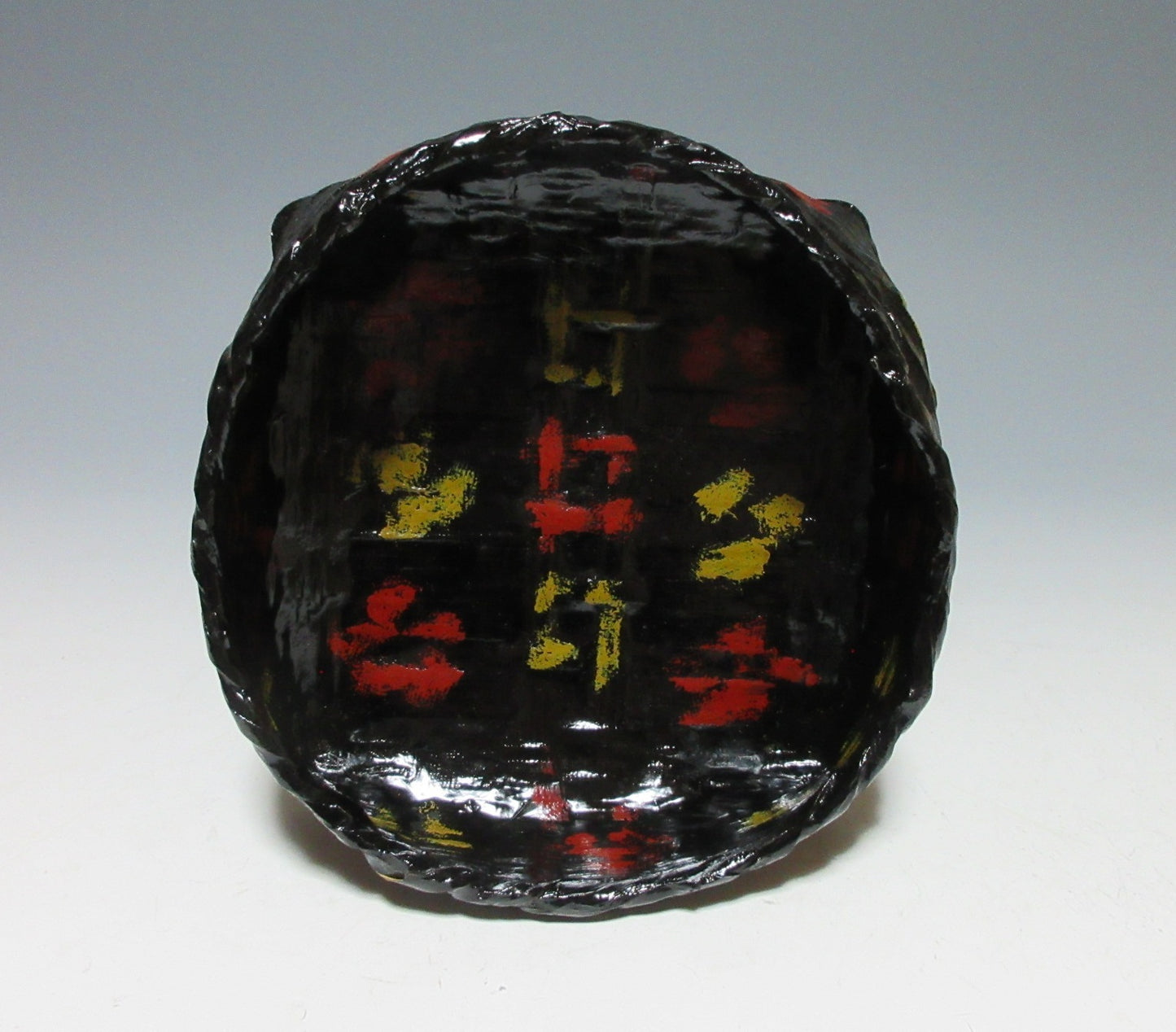 Small Ikkan-bari Lacquered Basket