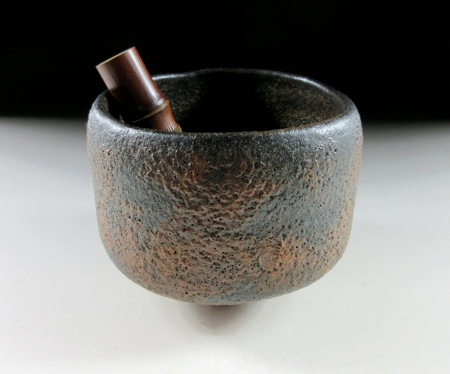 Sasaki Shoraku III 'Ayame' Utsushi Chawan