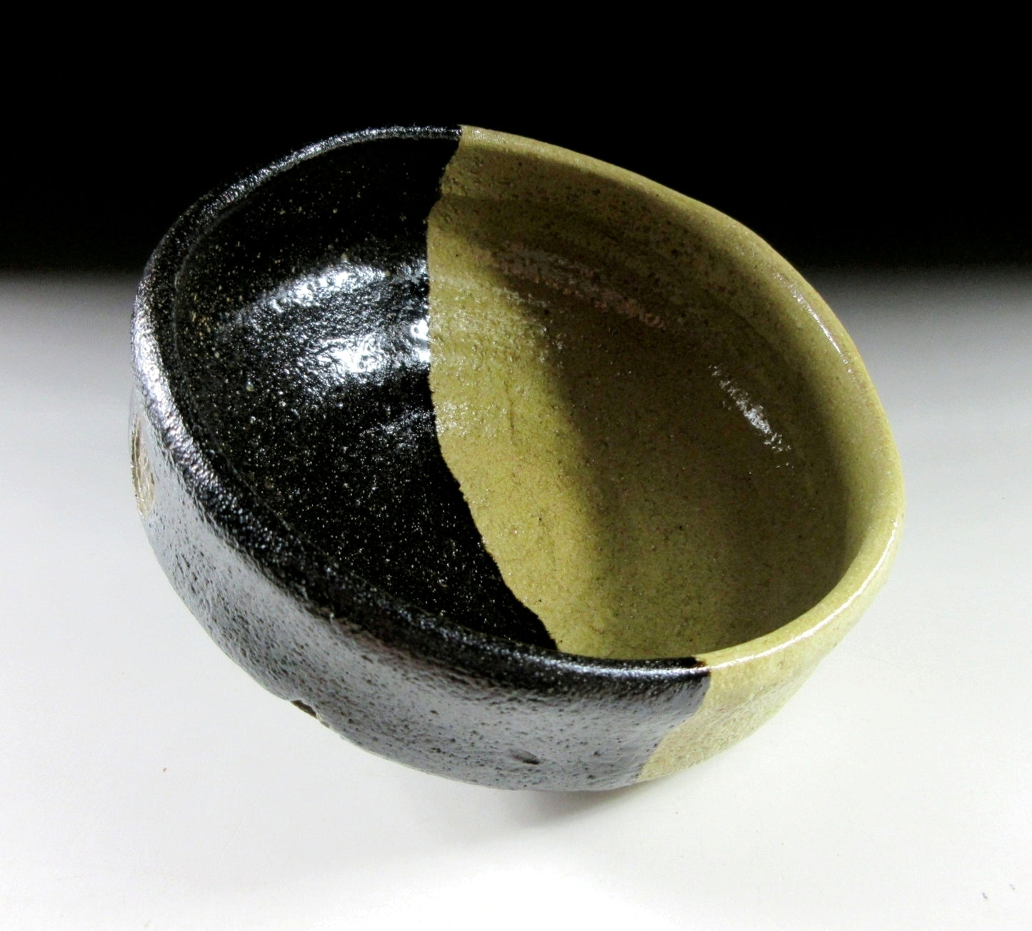 Ito Keiraku Su-in Stamp Hira Chawan