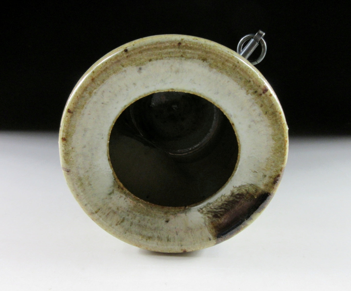Nakazato Taroemon XIII Karatsu-ware Hanging Vase