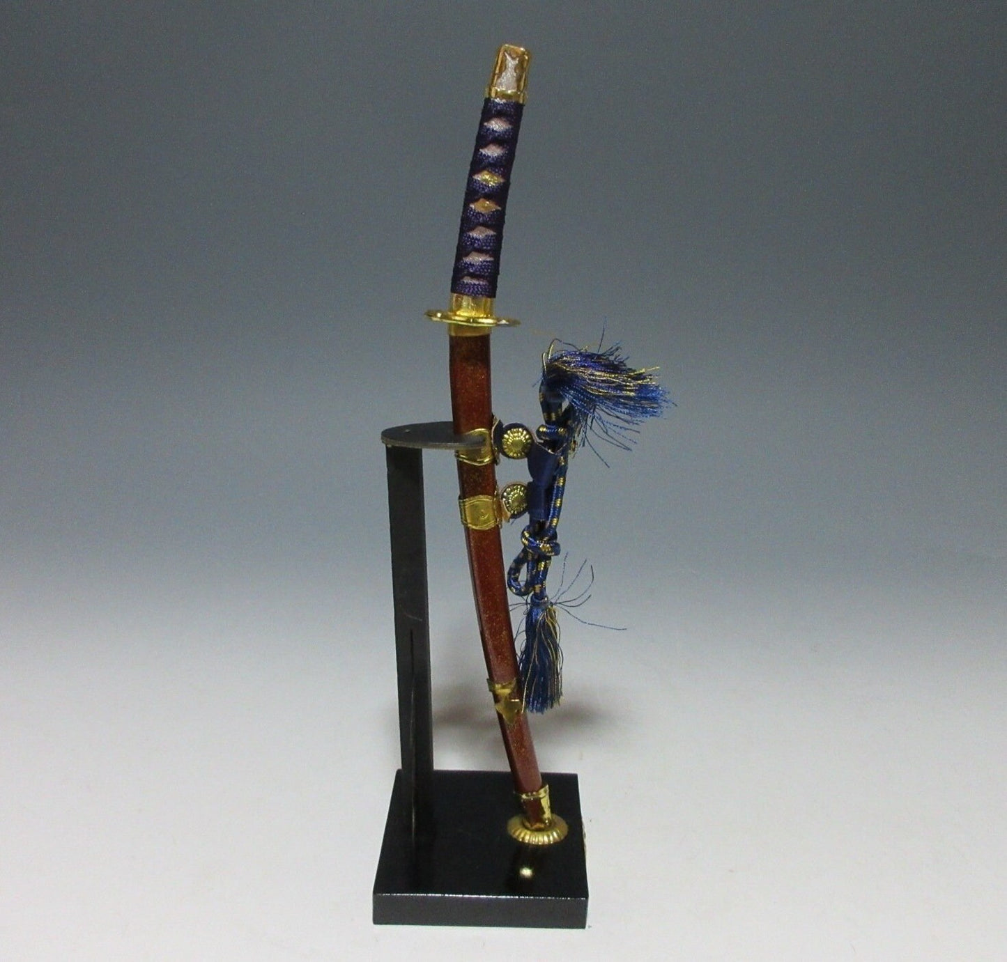 Vintage Gogatsu Display Items