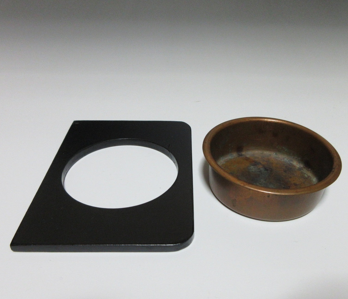 Kamakura-bori Incense Box