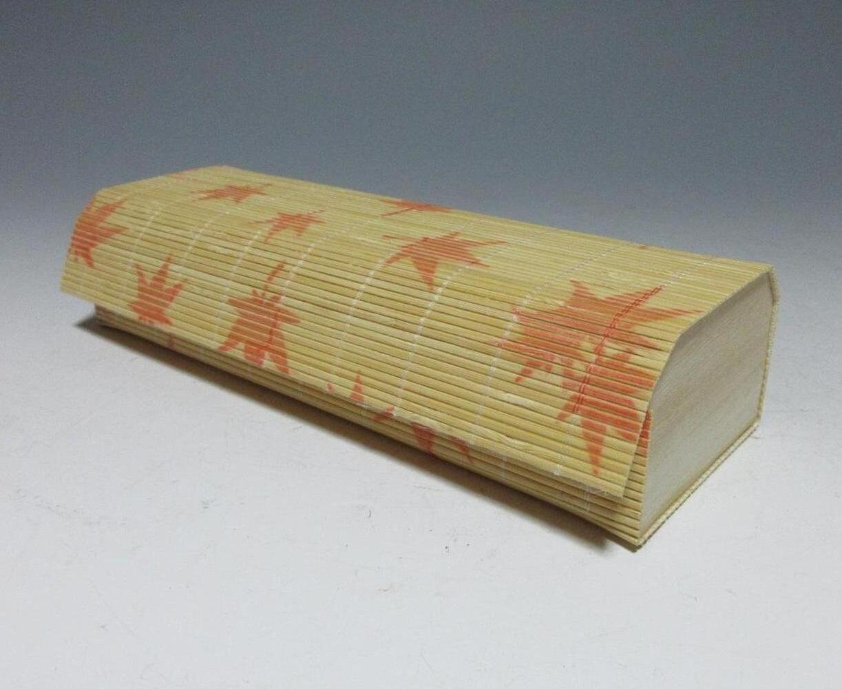 Momiji Pattern Sudare Sweets Case