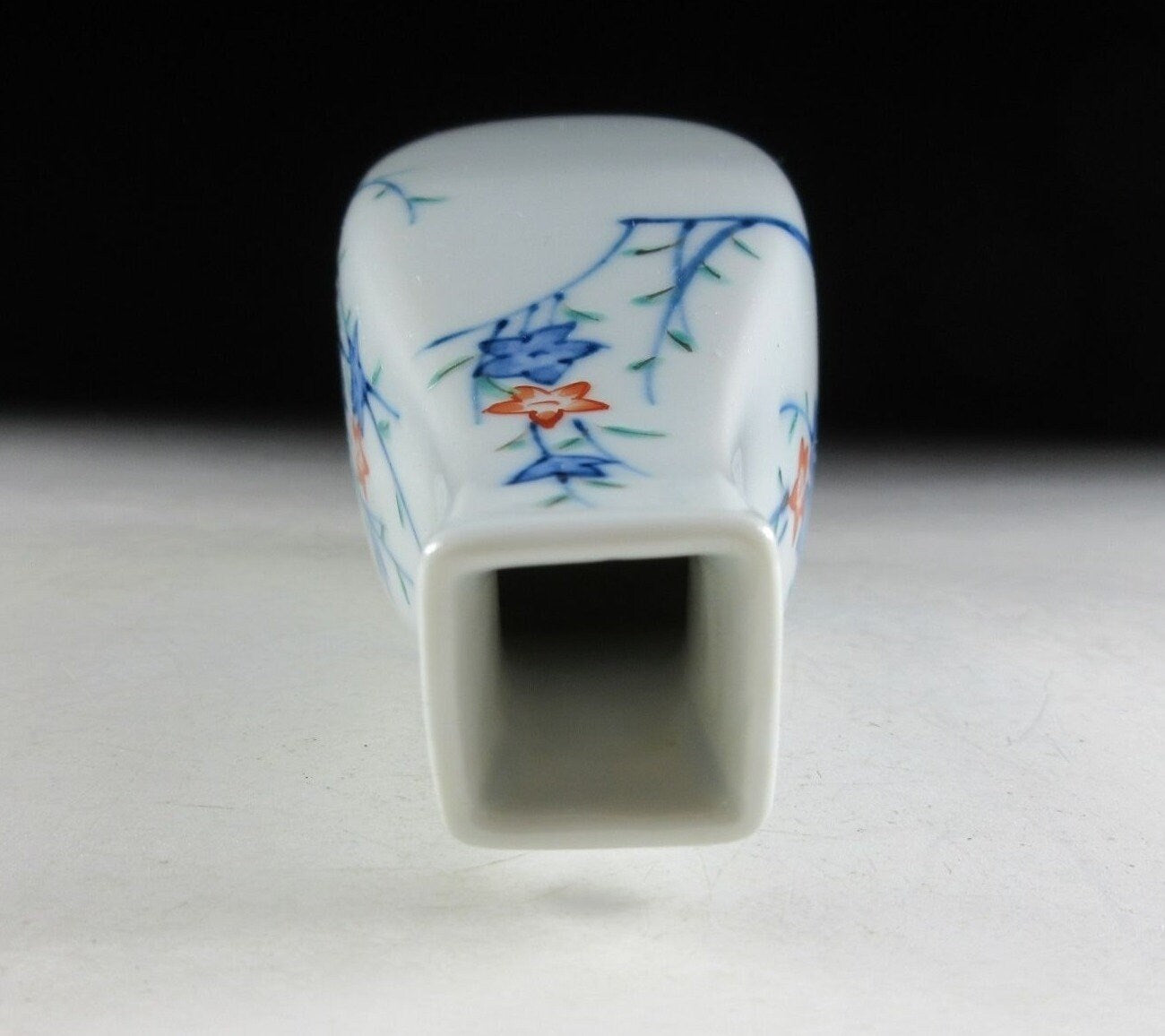 Gen-emon Kiln Bellflower Vase #1