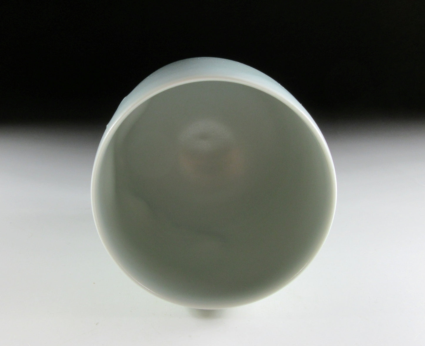 Uno Toru Celadon Glaze Yunomi