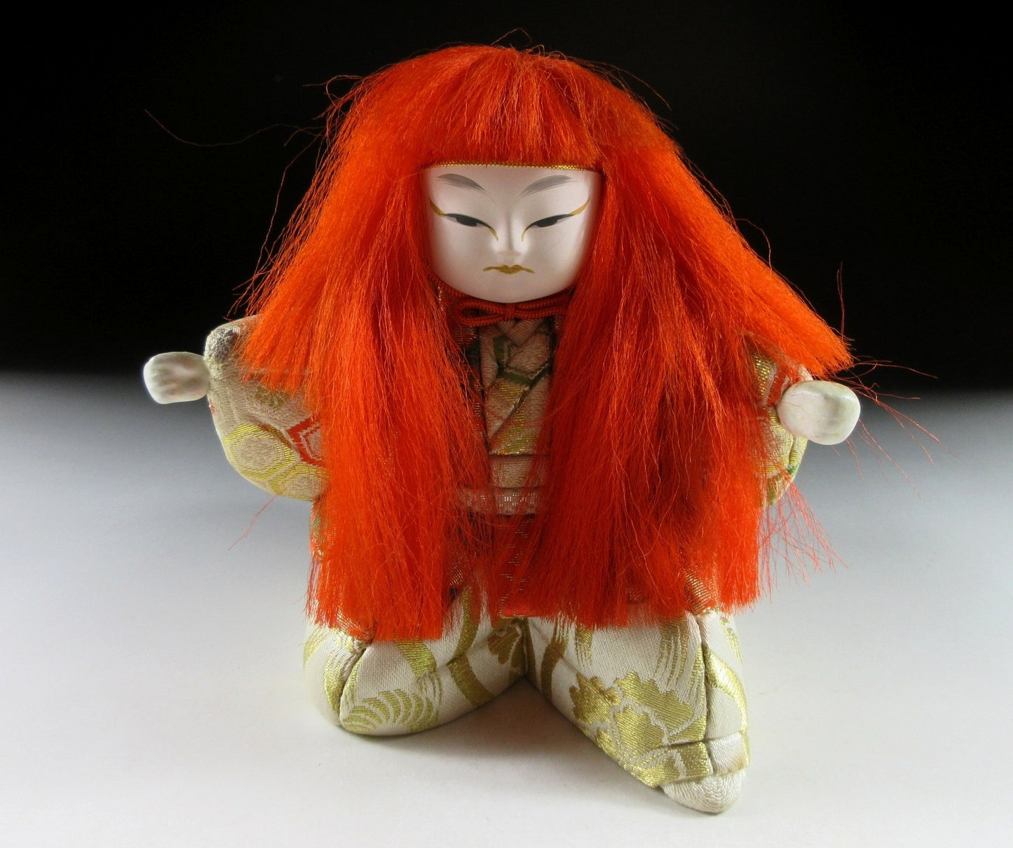 Kimekomi Lion Dancer Kabuki Dolls