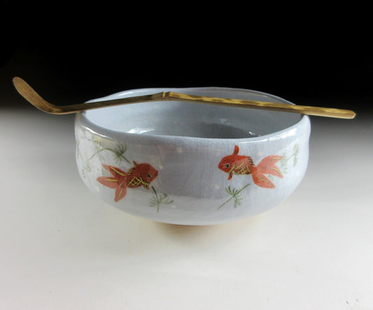 Ito Keiraku Kingyo Hira Chawan