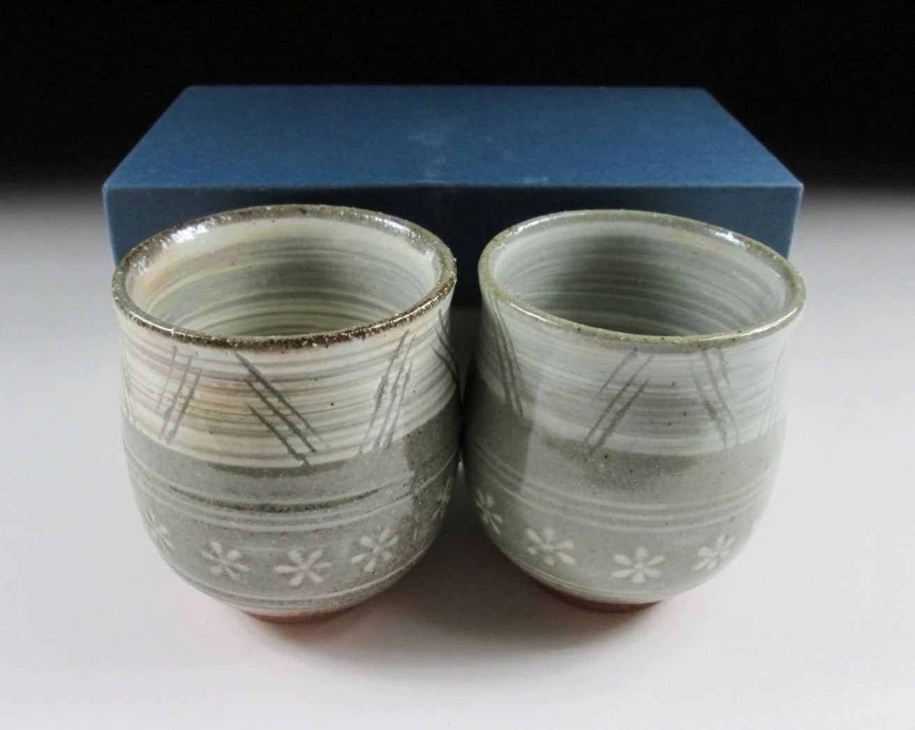 Kyo-ware Mishima Yunomi Tea Cups