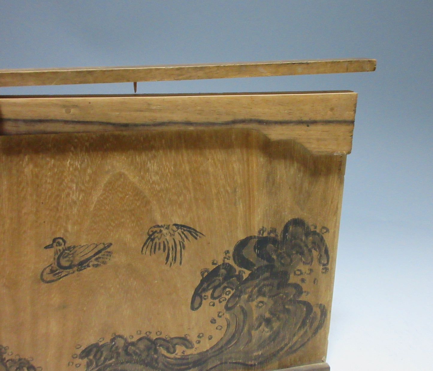 Antique Tenpo Era Hand-Painted Carry Box