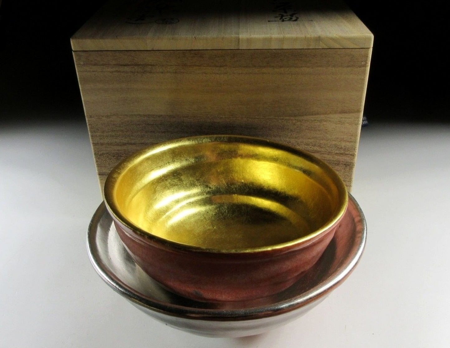 Sasaki Shoraku Aka-raku Shimadai Chawan