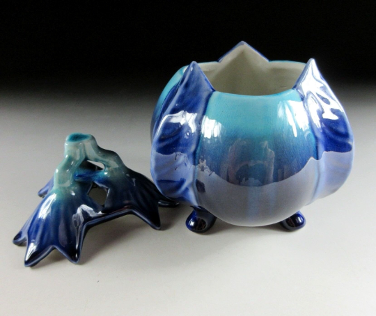 Kato Akio Kutani-ware Incense Burner