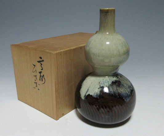 Gourd-Shaped Takatori-ware Vase