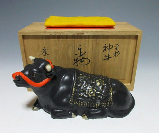 Ishida Rainosuke Year of the Ox Okimono