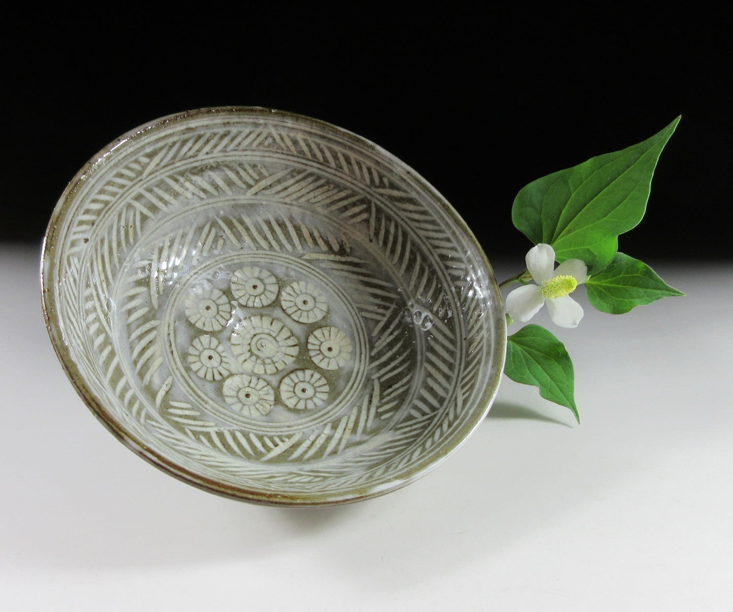 Kyo-ware Mishima Hira Chawan