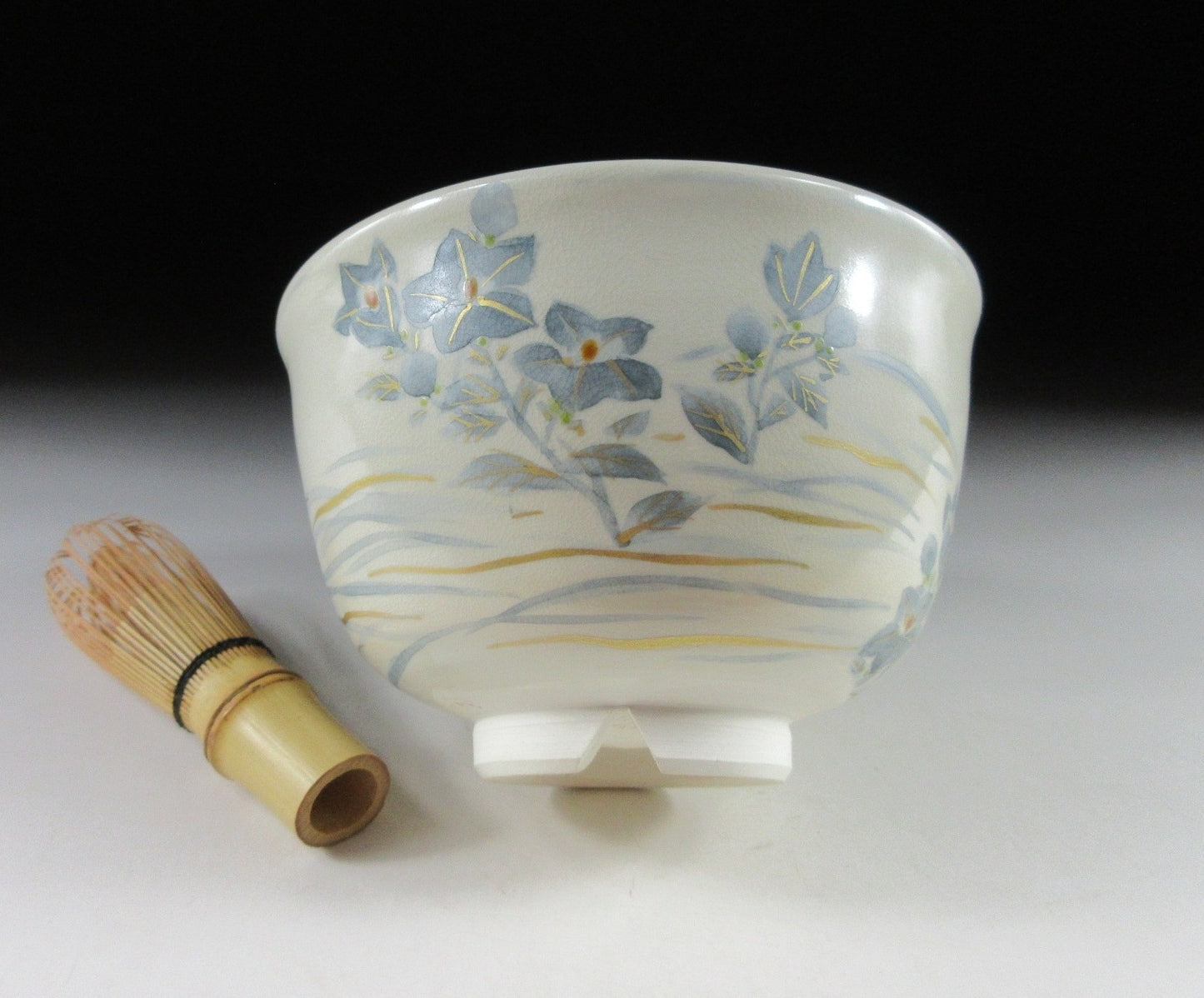 Nakamura Juzan Bellflower Chawan