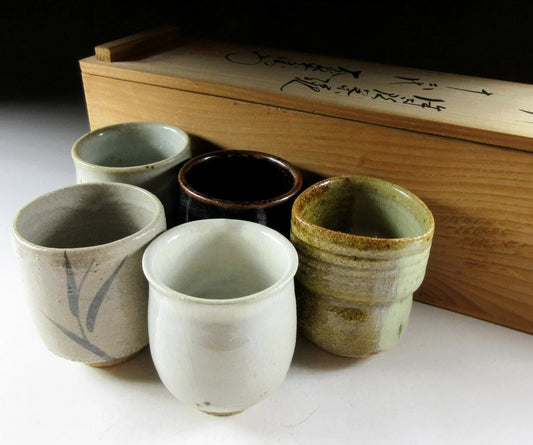 Nakazato Taroemon XII Karatsu-ware Yunomi Tea Cups