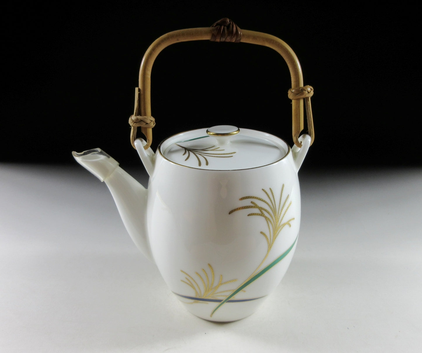 Hojo Gama Pampas Grass Teapot