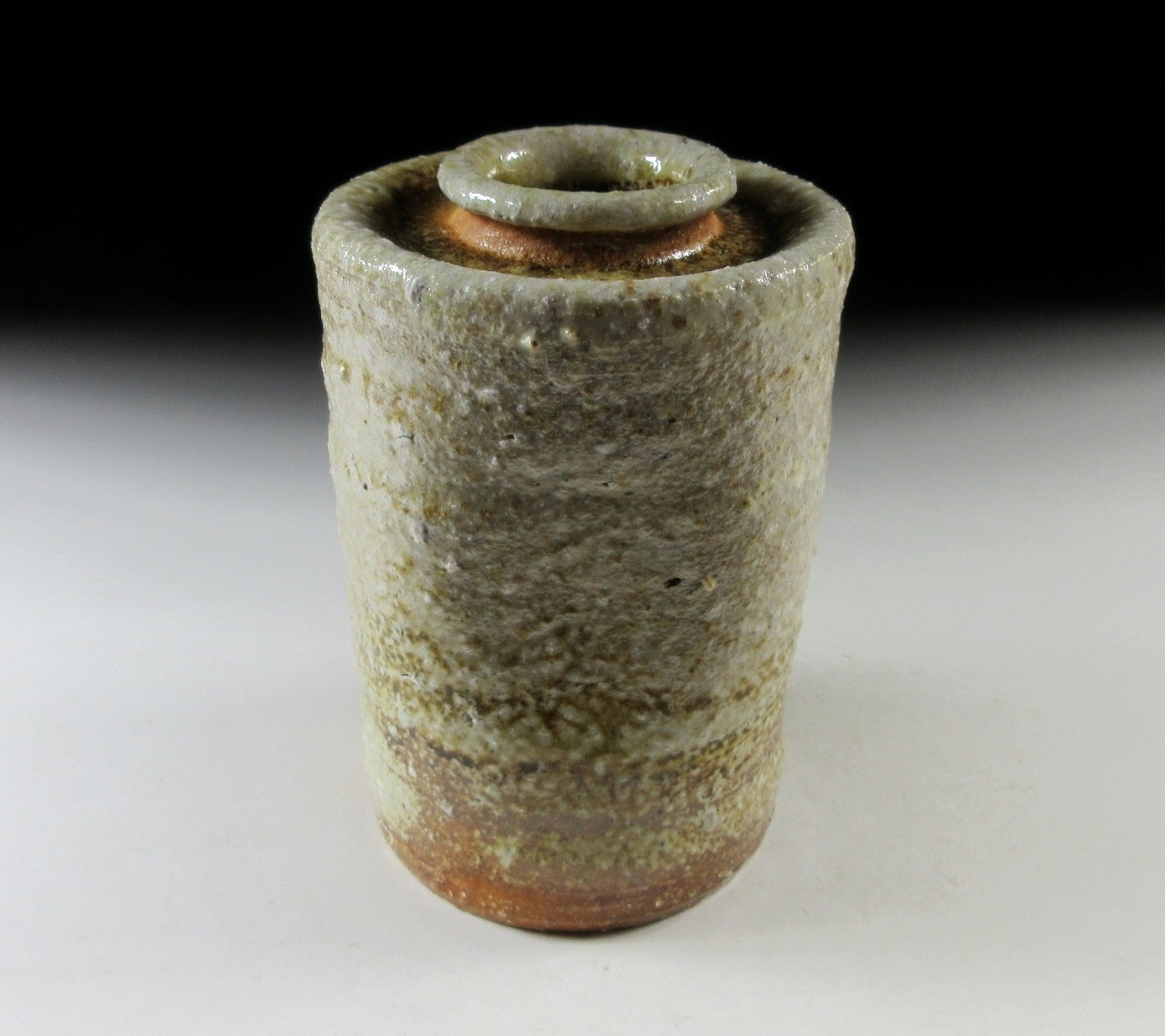 Small Shigaraki-ware Hanging Vase