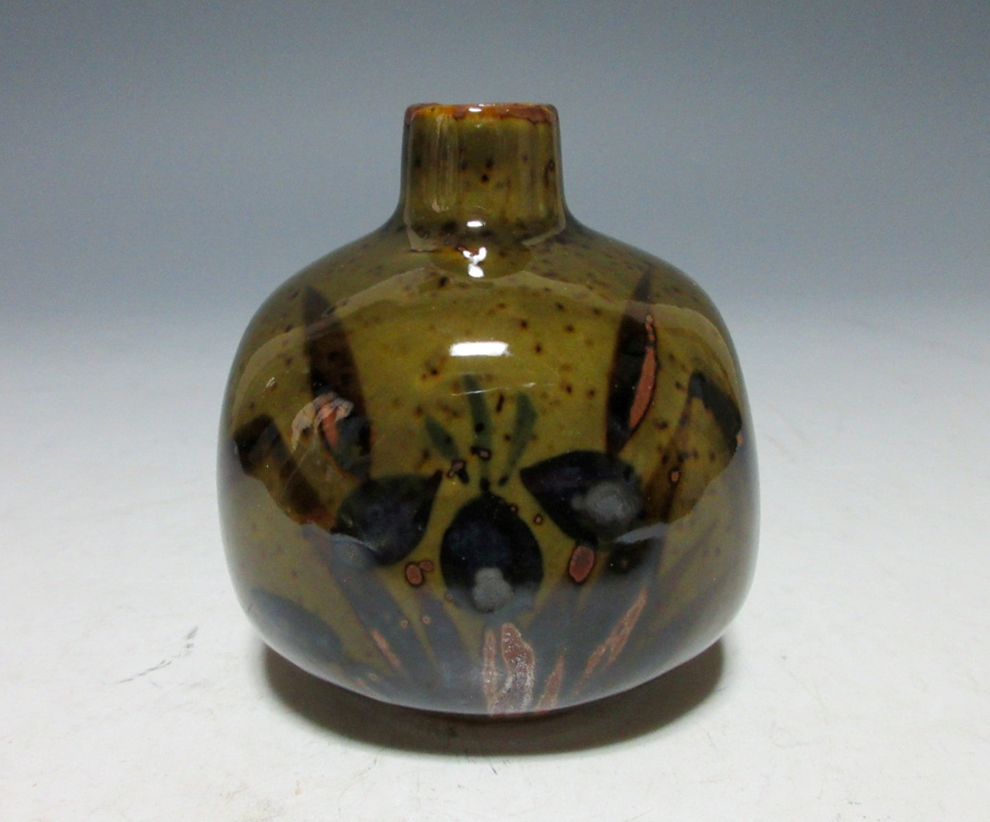 Mino-ware Ichirin-zashi Bud Vase