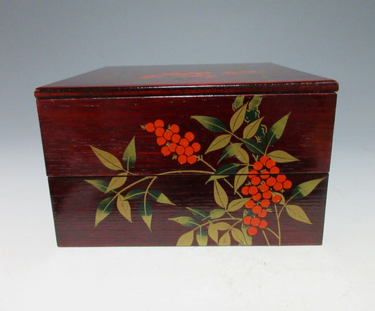 Wooden Nandina Berry Jubako