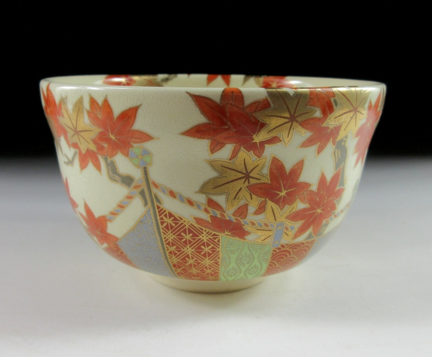 Miyaji Eika Momiji-gari Chawan