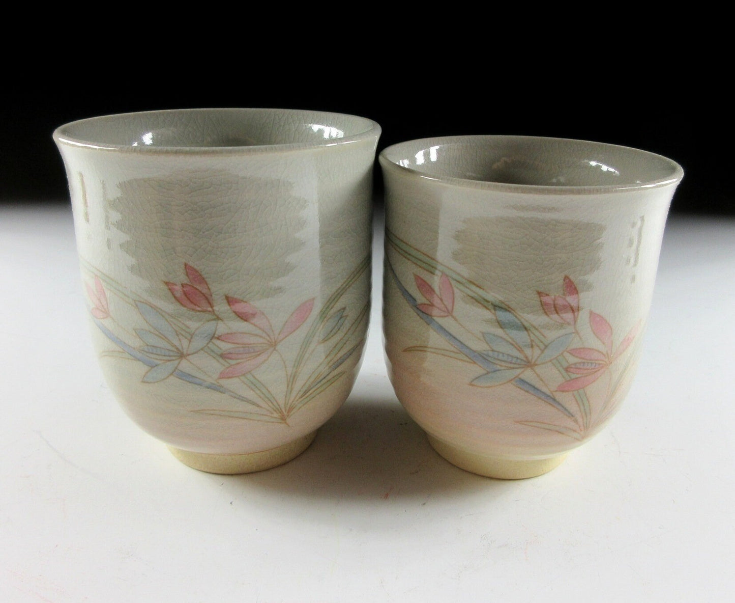 Pair of Hagi-ware Yunomi