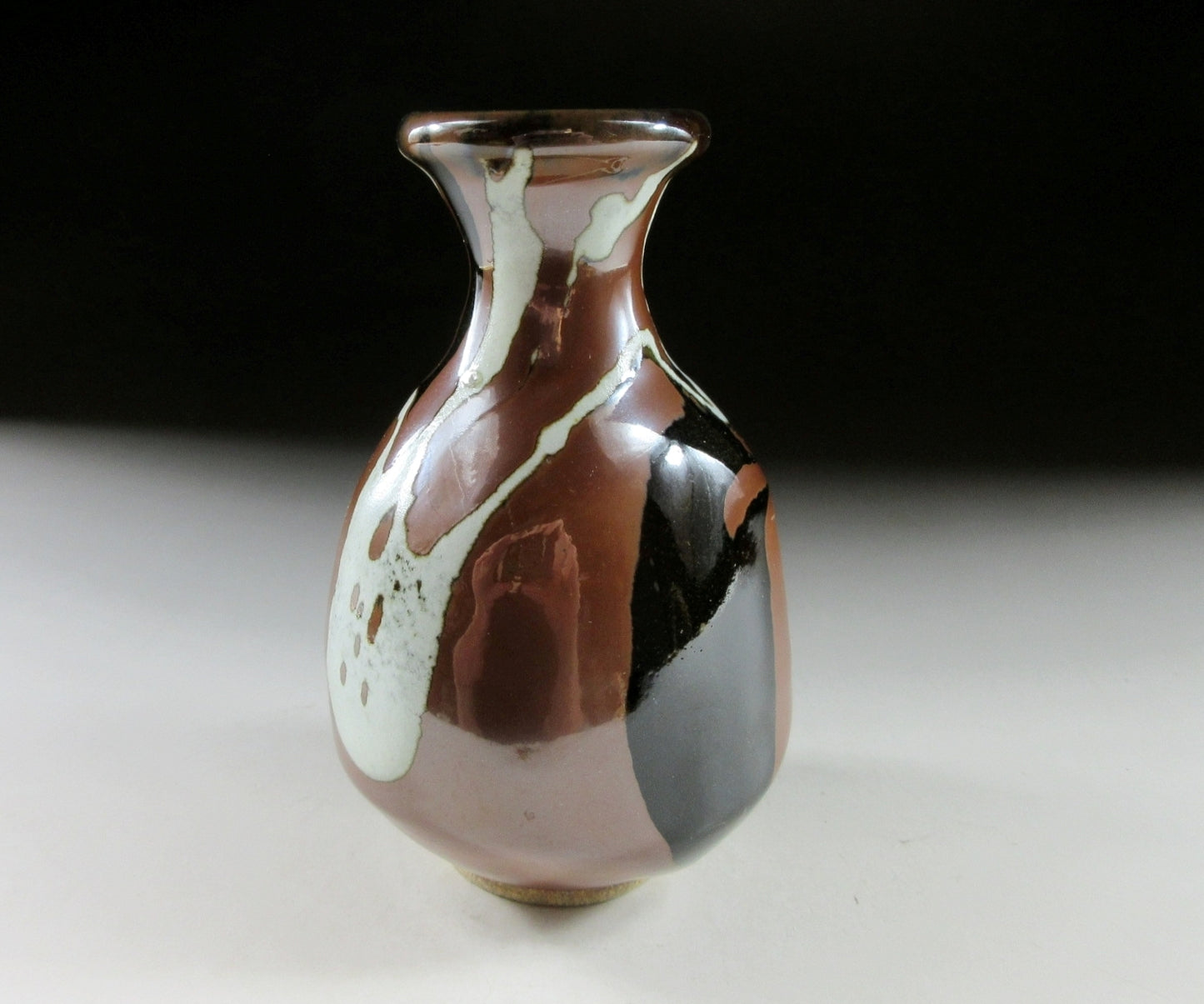 Tsukamoto Gama Ichirin-Zashi Bud Vase #2