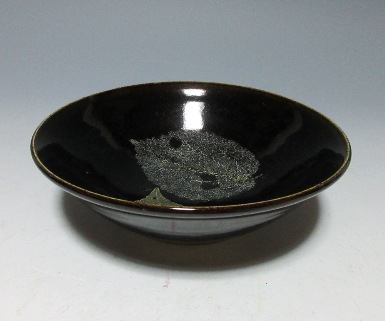 Watanabe Aoi Konoha-Tenmoku Chawan
