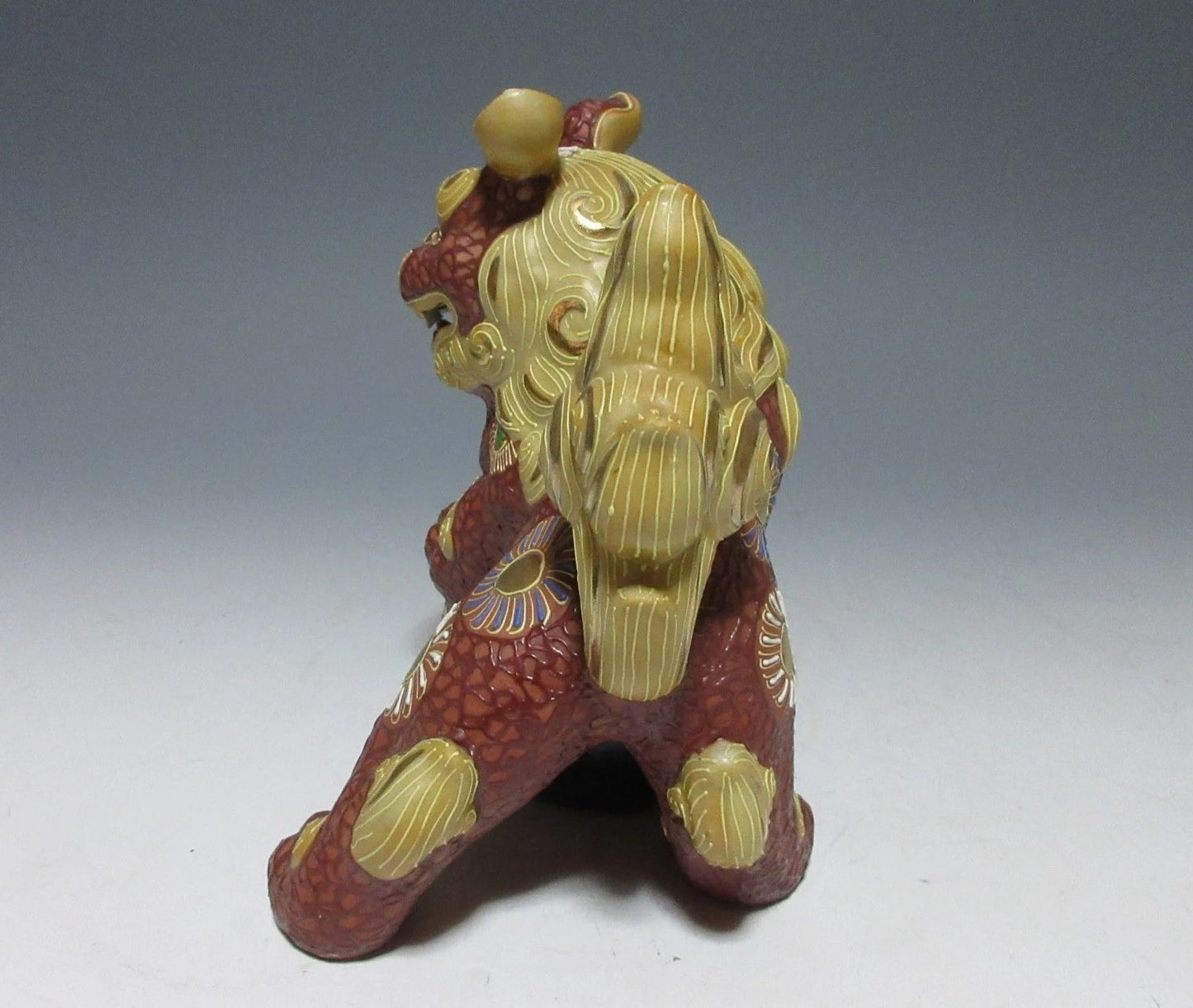 Small Kutani-ware Foo Lion Dog