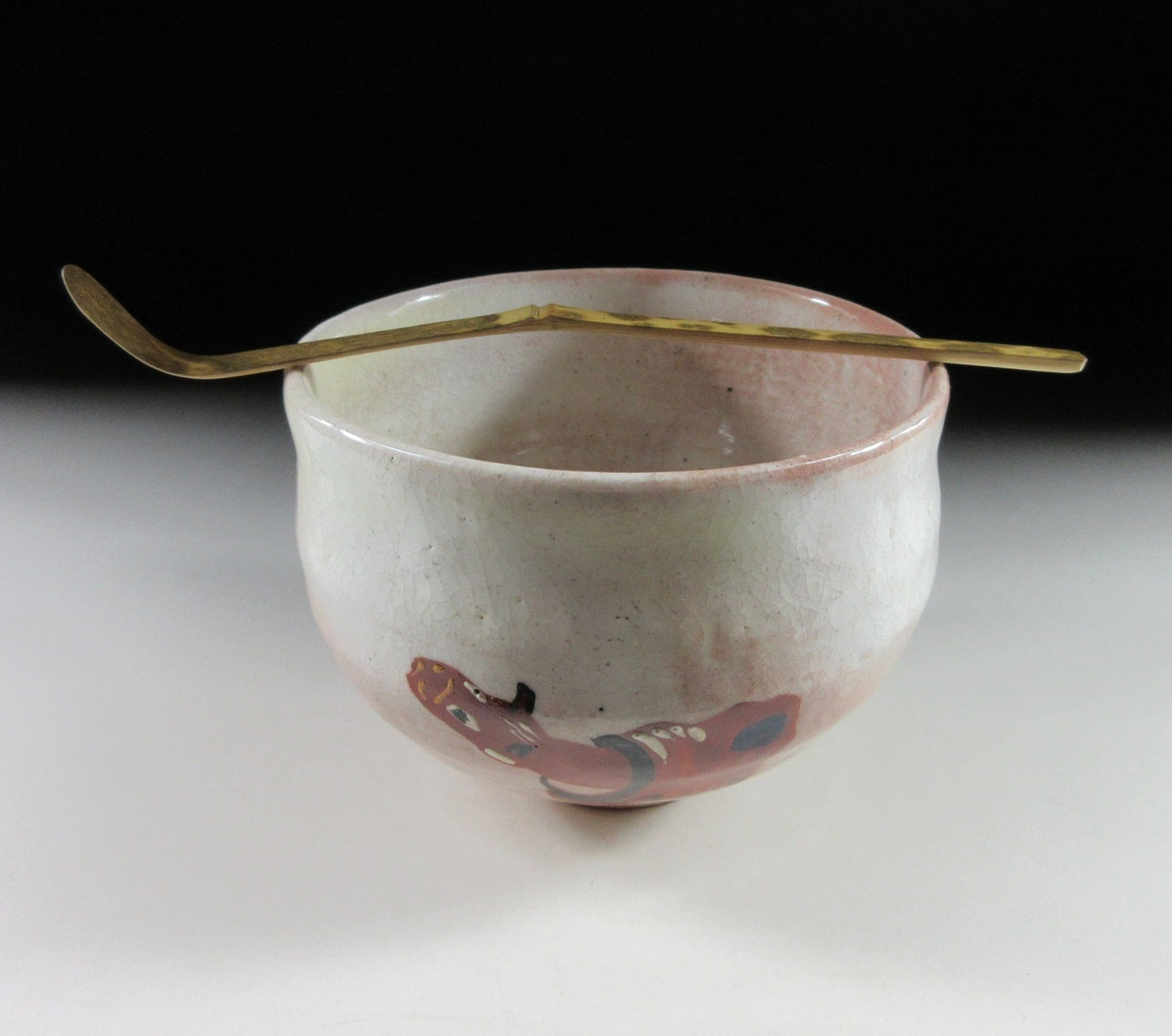 Kiyomizu-ware Akabeko Chawan