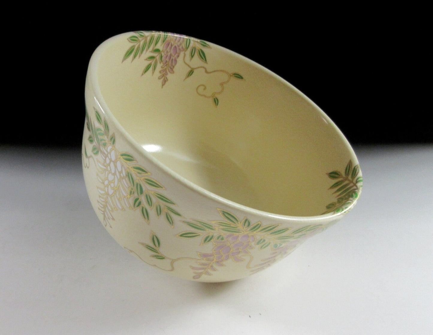 Miyaji Eika Wisteria Chawan