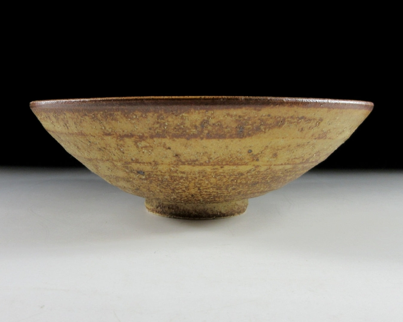 Small Irabo-ware Hira Chawan