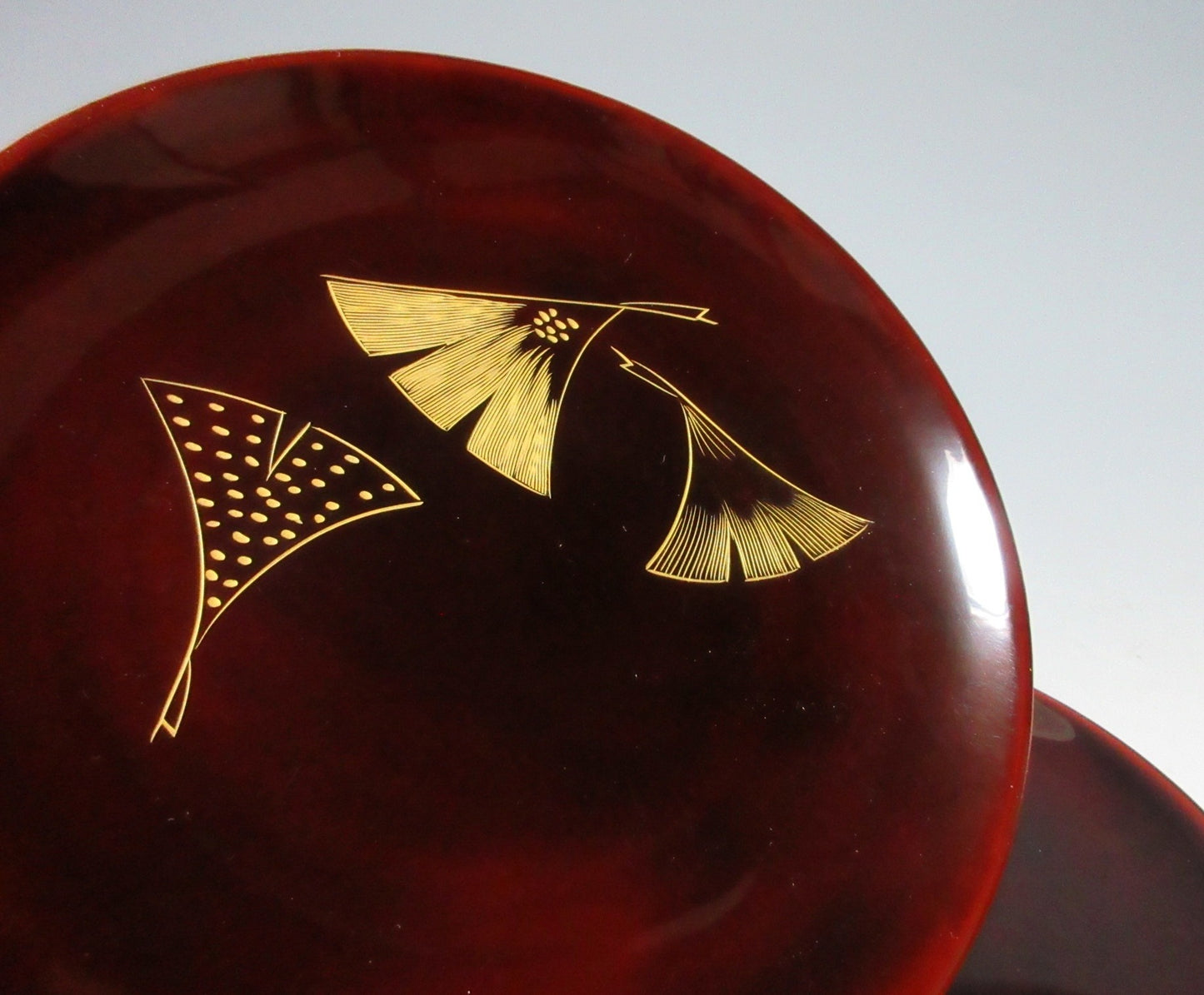 Kawatsura-nuri Lacquer Plates