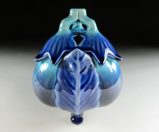 Kato Akio Kutani-ware Incense Burner